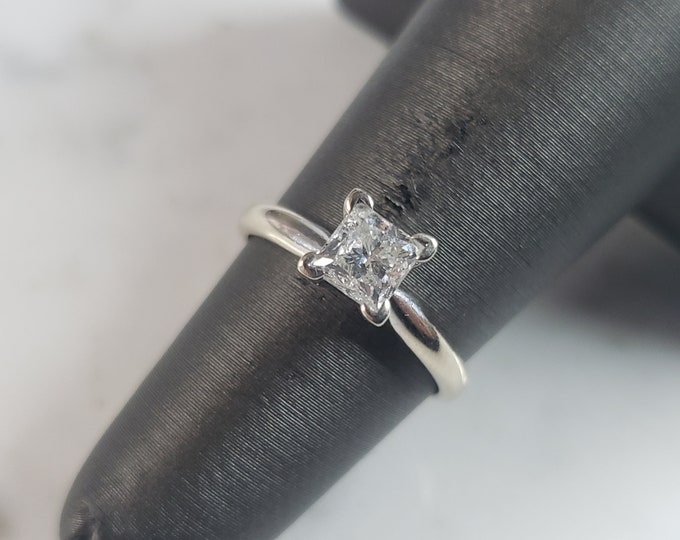 Womens Vintage Estate 14k White Gold Diamond Engagement Ring 2.1g  #E6211