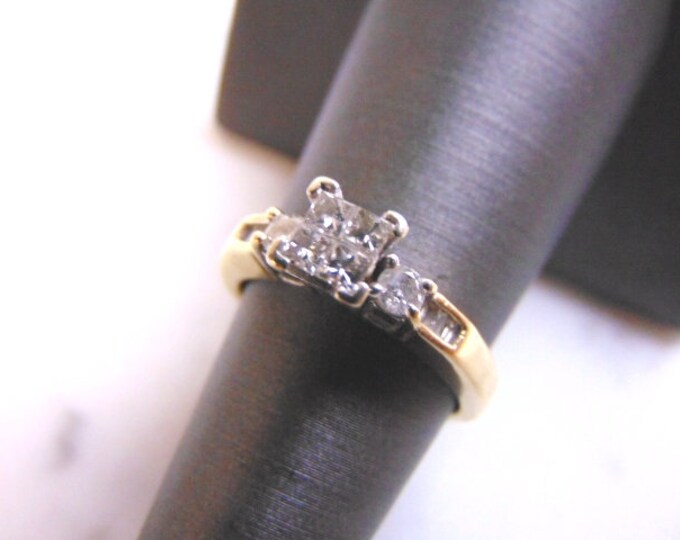 Women's Vintage Estate 14K Yellow Gold Diamond Ring, 3.7g E3550