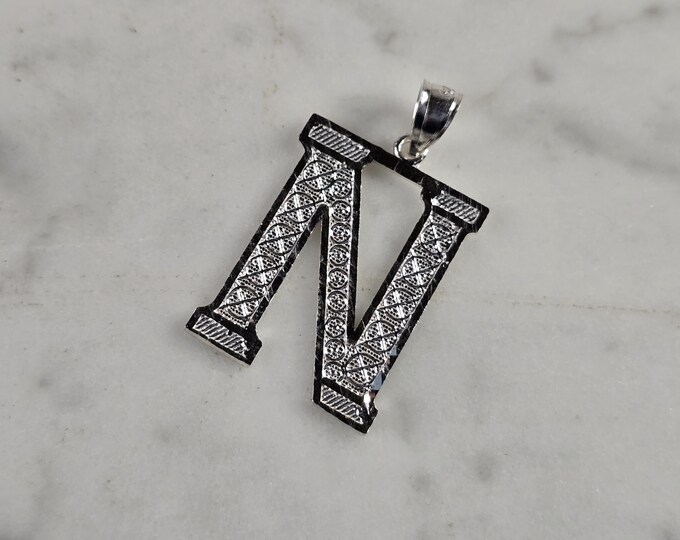 Womens Sterling Silver Initial Letter " N " Pendant 1.7g E4319