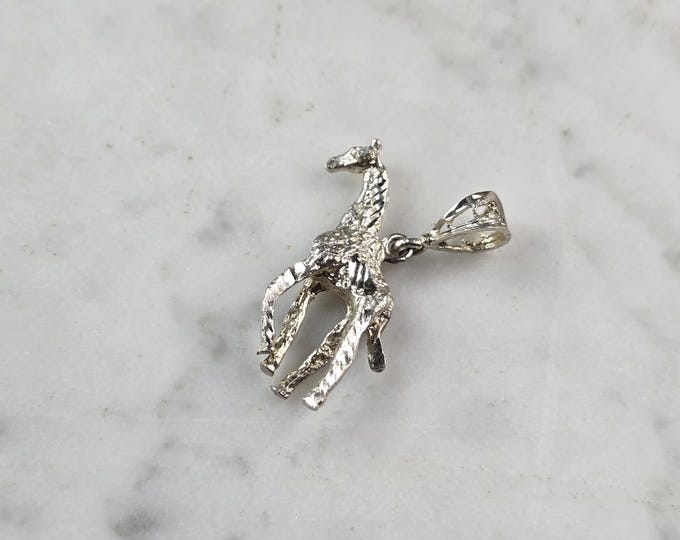 Womens Vintage Estate Sterling Silver Giraffe Pendant 2.7g E7122