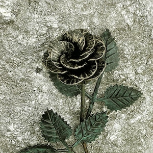 Blacksmith Forged Rose - Durable & Unique Romantic Gift