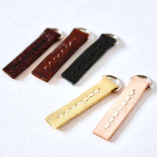 Leather zipper pull, zipper pull tab, zipper pull D ring, recycled leather, purse zipper pull, bag zipper pull, pull replacement, zipper tab