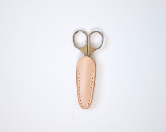 Small scissor case, leather scissor case, embroidery scissor, scissor case, thread cutter cover, thread snips case, scissor cover