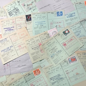 10 x Vintage Schweizer Postkarten, mit Briefmarken und Stempelgummi. Zufallsset.