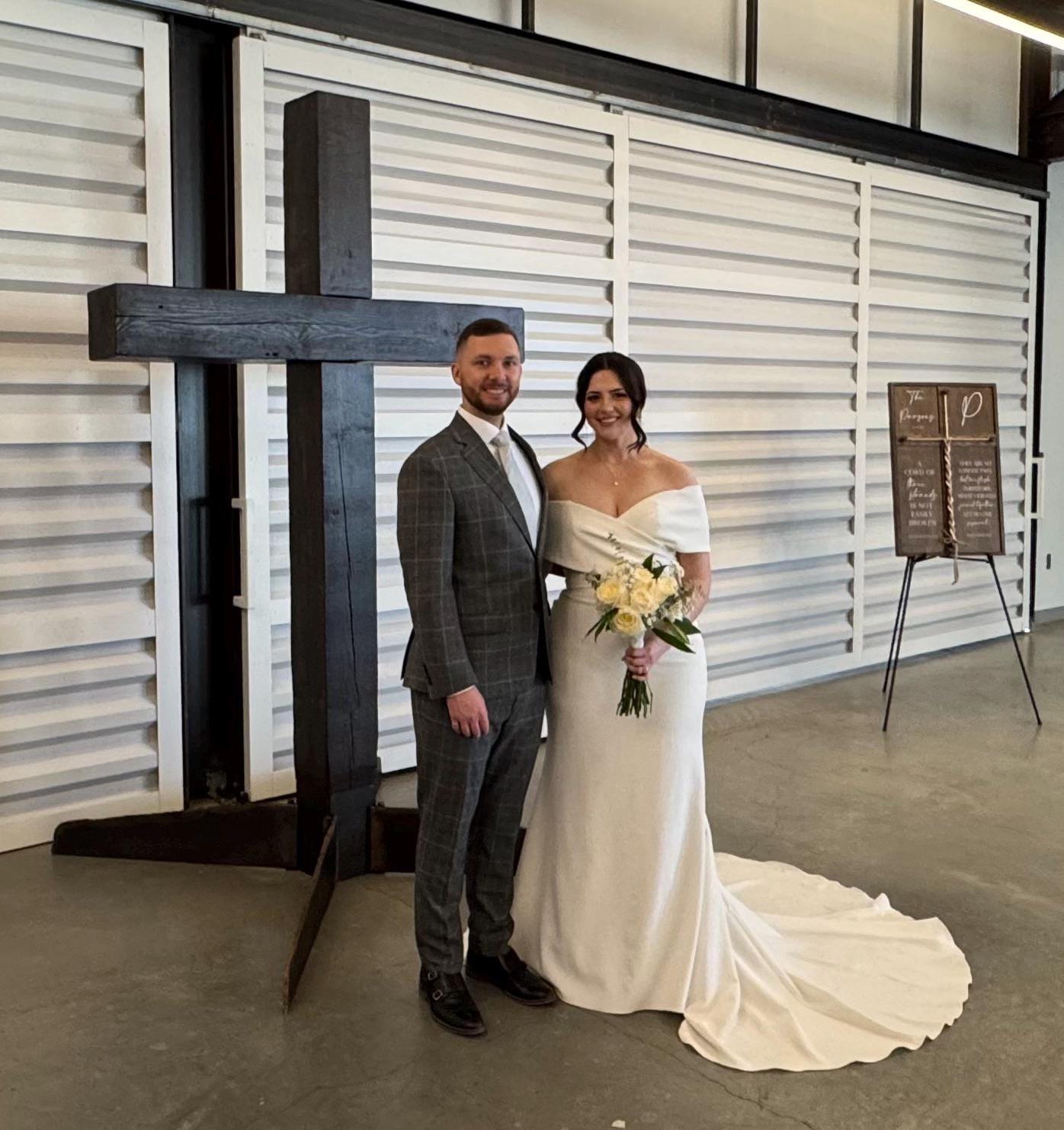 Massive Wooden Cross for Wedding or Other Venue - Etsy