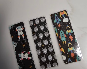 Space themed kids bookmarks
