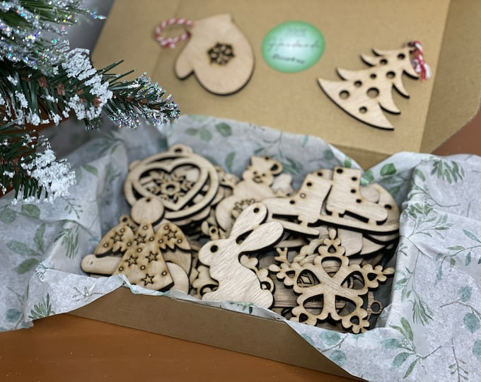 Christmas gift ornament set of 20. Large Wooden ornaments for Christmas tree. Last minute gift idea. 3 inches diametr