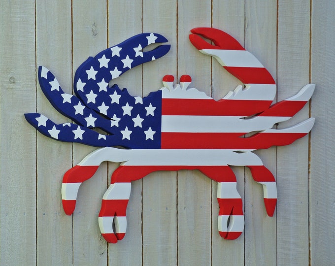 Patriotic Crab wood outdoor decor. US Flag crab. 4th of July Wooden crab for pool deck Home bar.