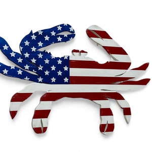 Drapeau des États-Unis, crabe en bois, décoration de maison de plage pour terrasse de piscine. Décoration patriotique Cadeau de pendaison de crémaillère.