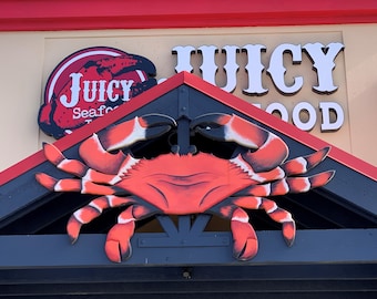 Seafood Restaurant decor. Large wood crab. Business sign outdoor. wooden decor.