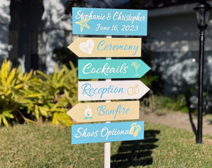 Beach wedding directional sign with starfish, Gift for couple, Beach wedding decor, Cocktails, Reception wood sign for wedding ceremony.