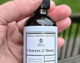 Organic Wild Cleavers Fresh Plant Tincture to remove stale energies - Plant in a bottle!