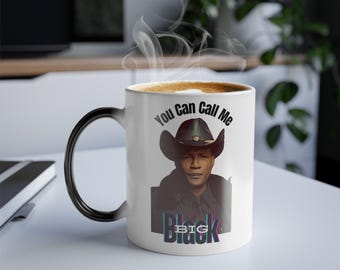 Große schwarze Alien Resident Farbmorphing Tasse Lustige Sci Fi Kaffeetasse Einzigartiges Geschenk für Resident Alien Fans TV-Show Fan Art