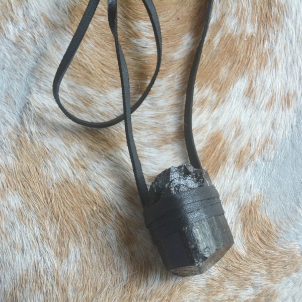 large raw crystal necklace, Black tourmaline Necklace, Chunky Tourmaline pendant, Mineral Jewellery healing raw Black stone crystal necklace