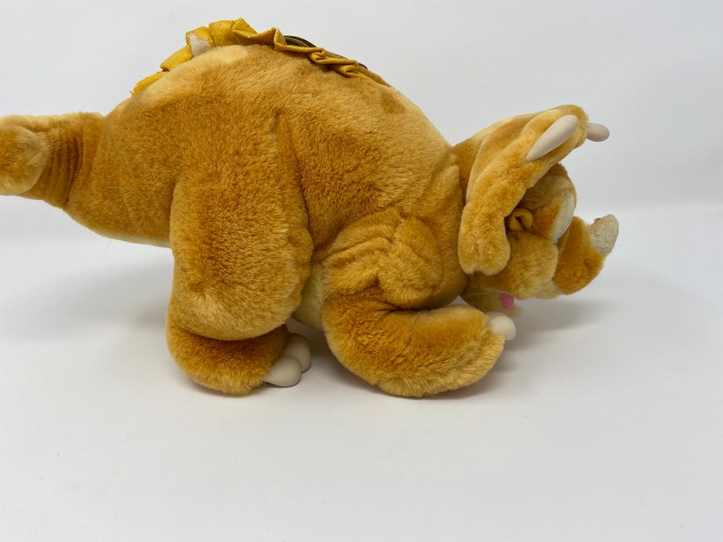 triceratops from land before time