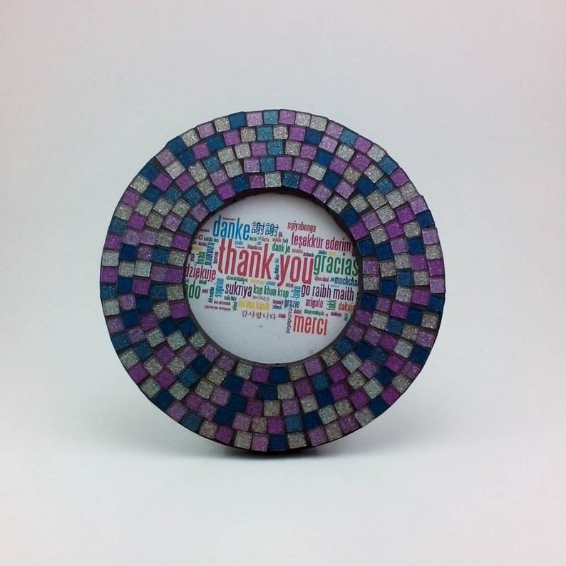 Circle your life with beautiful moments in a mosaic picture frame Sparkle