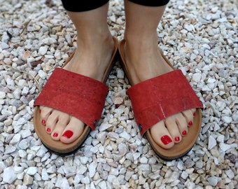 Red cork print covers for the 'Ethical Magic Sliders' made of cork fabric for your upcycled sandals