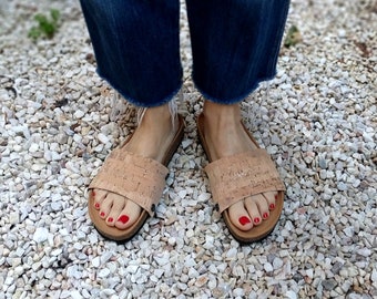 Natural color of cork fabric covers for the 'Ethical Magic Sliders' made of cork fabric for your upcycled sandals