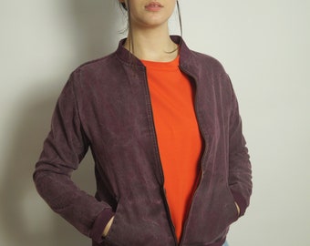 Pia Heise Modedesign: violetter Blouson, Baumwolljacke, Mode für Damen und Herren, vegane Bekleidung, Blouson Jacke, Designerjacke