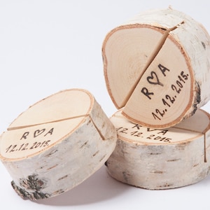 10 gepersonaliseerde berken trouwtafel nummer houders, plaats kaarthouder, naam tag houder, tafel nummer stand, rustieke bruiloft decor