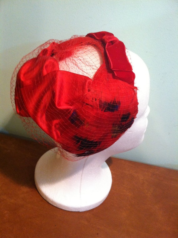 Vintage Red Women's Hat with Feathers