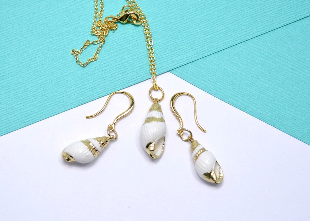 Natural Sea Shell Jewelry Set, Sea Shell Earrings, Sea Shell Pendant ...