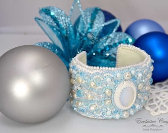 Bead embroidered adjustable cuff bracelet Snowflakes, white blue beaded bracelet, unique Christmas gift for her, pearls white cuff bracelet