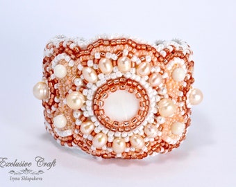 Bead embroidery pearl cuff bracelet, fresh water pearl bracelet, pearl accessory, handmade cuff bracelet, seed bead bracelet, unique jewelry