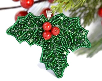 Beading PDF tutorial with Kit Holly pendant bead embroidery, Christmas ornament beading tutorial pattern, Christmas beading pattern Holly
