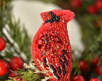 Bead embroidered Cardinal brooch, Cardinal pin, bird pin accessory, unique Cardinal jewelry, Red Cardinal brooch, Birds lovers gift