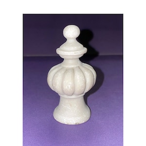 DIY LAMP FINIAL Resin 2-1/8&quot; Tall off white ornate Pyramid style lamp Finial Faux Alabaster white stone Lamp finial ready to paint.