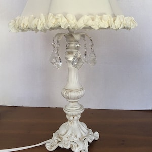 NEW Shabby Chic Vintage Style Table Lamp With Crytals Cream or
