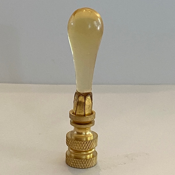 RARE 2-3/4" Vintage Yellow Light Amber Murano Teardrop Lamp Finial with Brass base tap 1/4-27