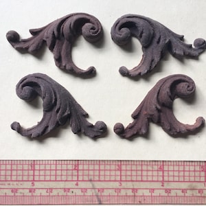 ONE SET (R & L) Scroll Leaf Resin Applique for furniture, drawers, cabinets, Paintable, shabby chic Paris Apt