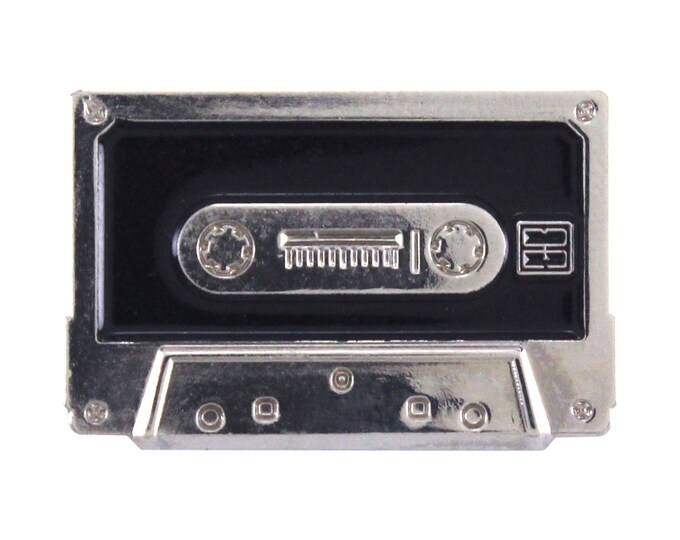 BE Cassette (enamel pin)