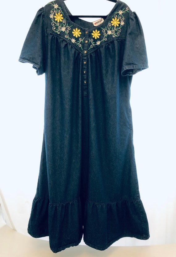XXL Gorgeous embroidered vintage denim dress WITH 