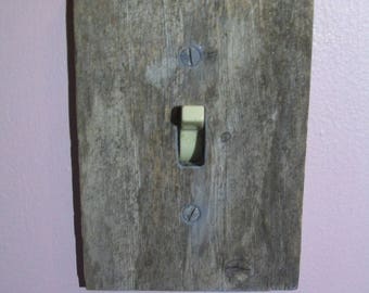 Weathered Wood Switch Plate, Switch Plate, Barn Wood, Drift Wood, Switch Plate, real wood, vintage, Rustic switch plate, Southwest decor