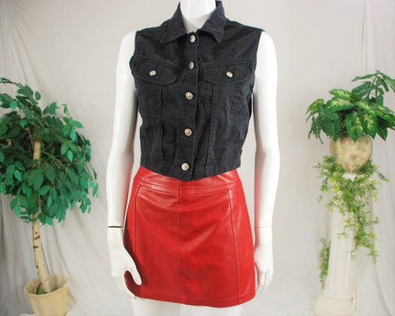90s Black Denim Cropped Button Vest | Vintage Wome