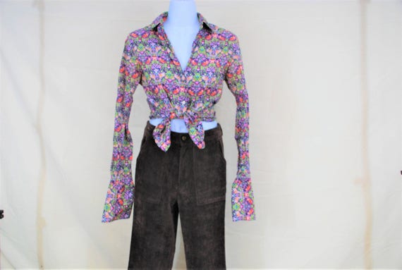 VTG 90s does 70s Tie Up Floral Crop Top | Vintage… - image 1