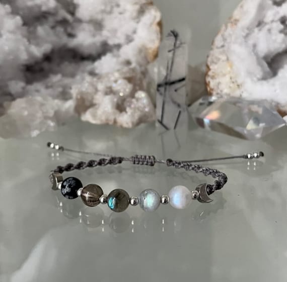 MOON PHASES Crystal Healing Bracelet - Moon Goddess Energy