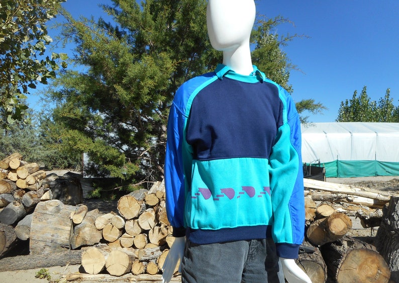 80's Vintage Retro Blue Skiwear Sweatshirt Unisex Adults-Size Medium image 6