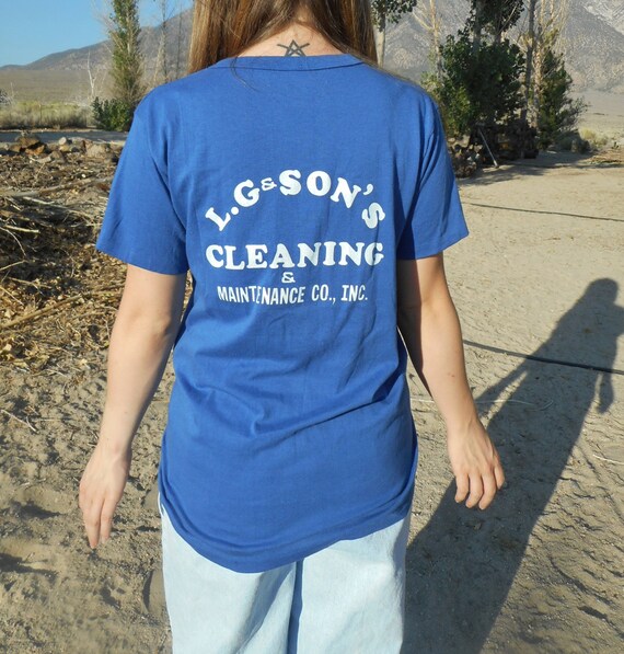 80's Vintage Super Soft Blue Screen Print T-Shirt