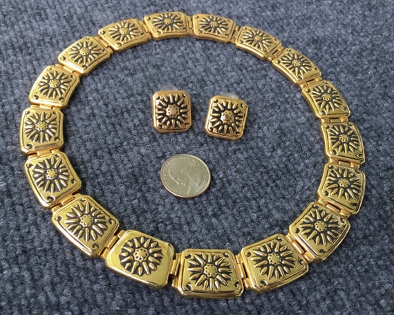 Gold Tone Sun Emblem Choker Necklace & Earrings - image 3
