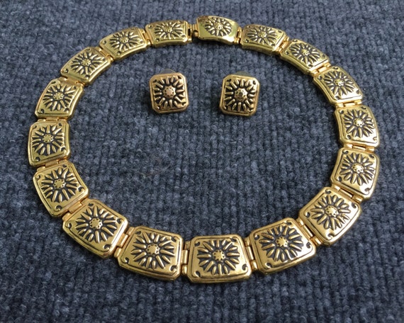 Gold Tone Sun Emblem Choker Necklace & Earrings - image 1