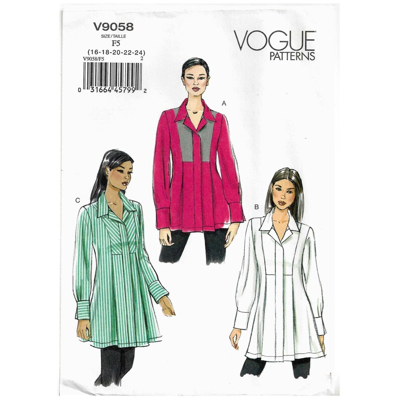 Op de afbeelding: Vogue Patterns naaipatroon met drie tuniekontwerpen. Het patroon bevat een roze tuniek met een grijze pas, een witte tuniek en een groen-wit gestreepte tuniek. De patroongrootte is F5 (16-18-20-22-24).