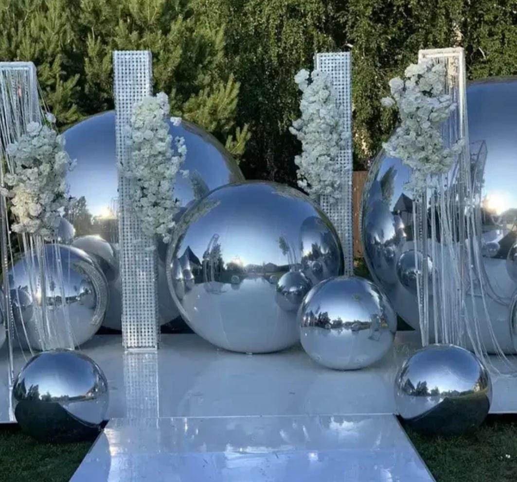 Giant Inflatable mirror balls Reusable huge round metallic balloon orbs. Giant inflatable balls Pump sold separately.