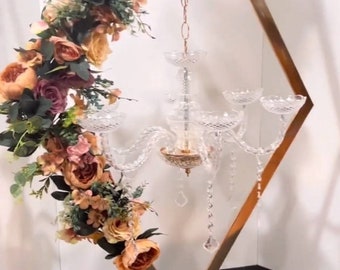 Gold Diamond Frame Centerpiece: Acrylic Crystal Chandelier Stand
