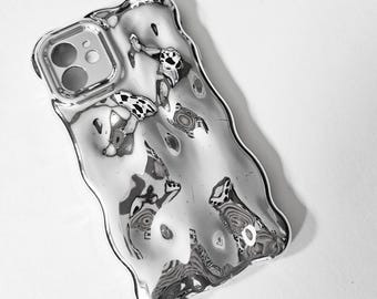 Silver wavy bubble phone case