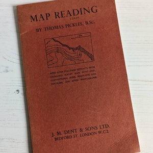 Lectura de mapas por Thomas Pickles Vintage Children's School Geography Textbook 1960