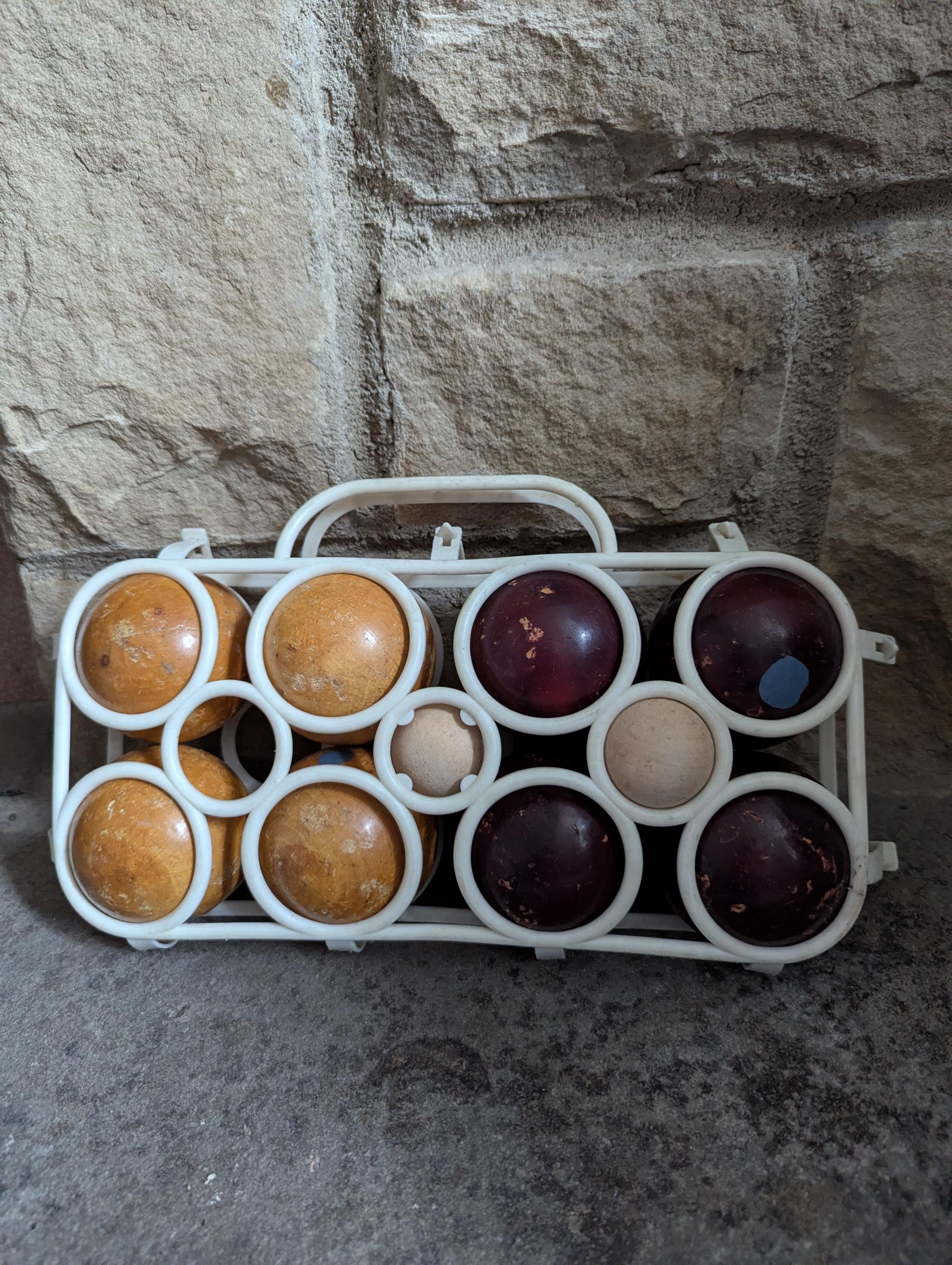 Drapeau Ancien En Tissu – Pétanque La Boule De Saint Innocent – Déco Rétro Savoie